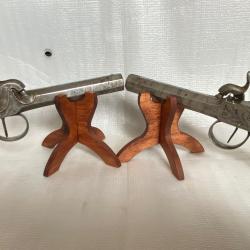 Belle paire de Pistolets de voyage &agrave; percussion - XIXe si&egrave;cle