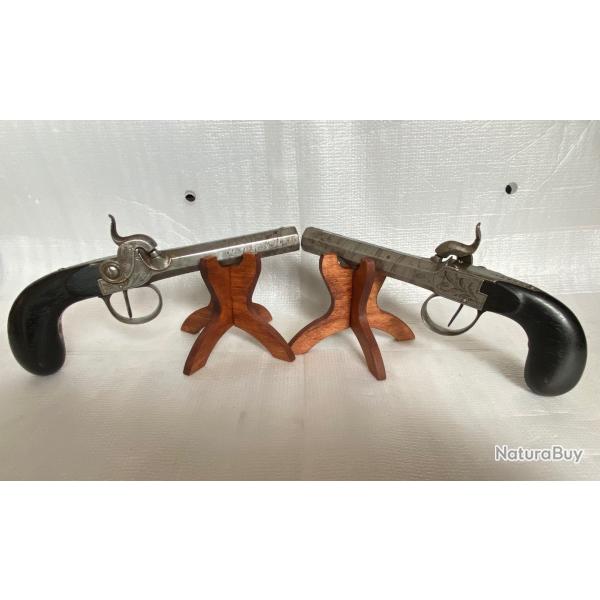 Belle paire de Pistolets de voyage � percussion - XIXe si�cle