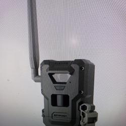 Spypoint flex m2 pi&egrave;ge photographique communiquant