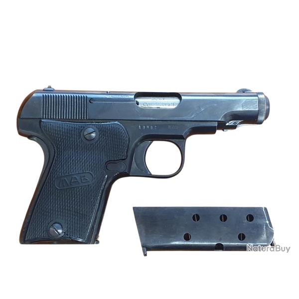 OCCASION - BEAU PISTOLET MAB MODELE C CAL.7.62 + 2 CHARGEUR + ETUI CUIR