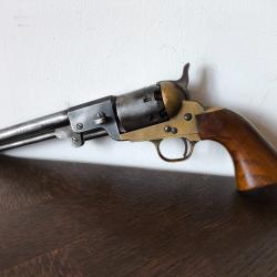 Revolver &agrave; poudre noire calibre 36 avec holster et ceinturon