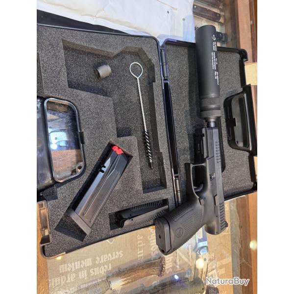 CZ p10 C optique ready et canon filet�