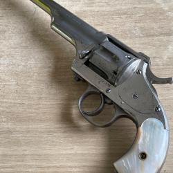 REVOLVER MERWIN HULERT. &laquo; POCKET ARMY &raquo;  DOUBLE ACTION CAL. 44-40 winchester 1873, PV DE ST &Eacute;TIENNE