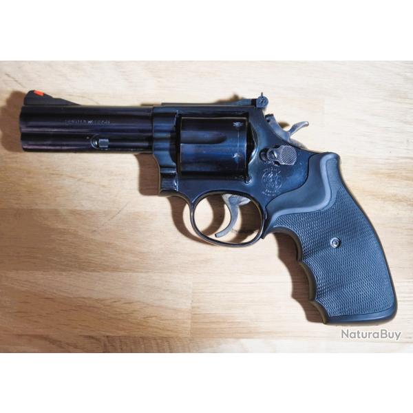 SMITH&WESSON 586 4 pouces