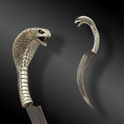 COUTEAU &Agrave; T&Ecirc;TE DE COBRA PAR JEAN-MARC LAROCHE