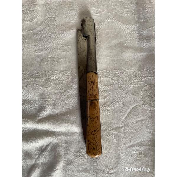 Ancien grand couteau de Thiers ��Vendetta ��