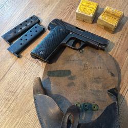 Rarissime groupement historique ruby 7,65 Gabilondo (GU) Holster nominatif "Lieutenant Beau"
