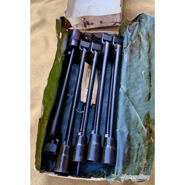 Rare paquet de 10 baionnettes clou **  WW2 ** Lee enfield ** fabrication US SAVAGE **
