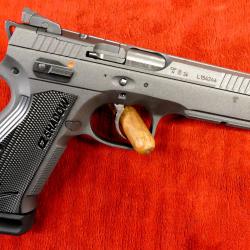 Pistolet CZ Shadow 2 Custom Cerakot Cobalt