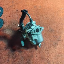 Carburateur d&eacute;broussailleuse Robin NB411