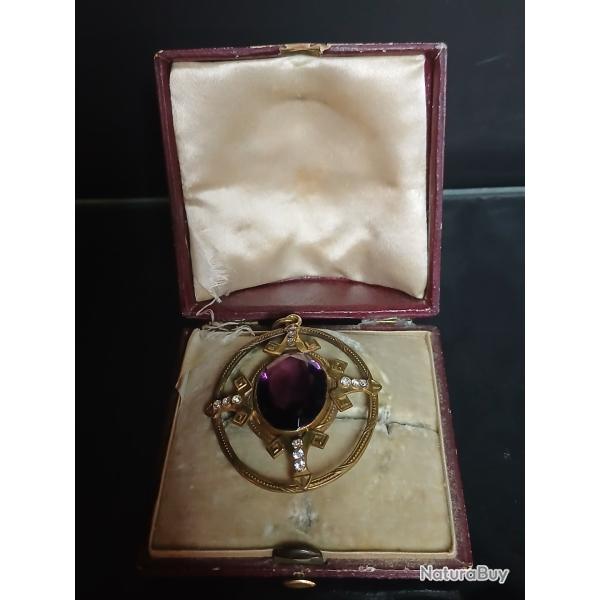 pendentif ancien de style n�o-�trusque   1880