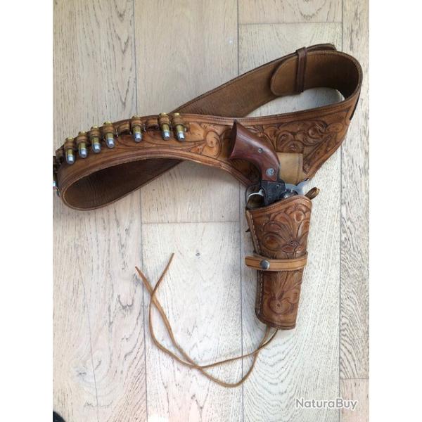 Superbe holster ceinturon cartouchi�re