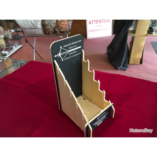 PR�SENTOIRS COUTEAUX LAGUIOLE EN BOIS