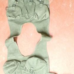 Chasuble porte chargeurs pour mitrailleuse Reibel MAC 31 -Arm&eacute;e Fran&ccedil;aise, guerre d'Alg&eacute;rie.