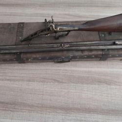 Tr&egrave;s ancien coffret en bois et cuir contenant un fusil 16 &agrave; broche dans son jus sorti de grenier
