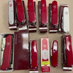 Lot de Couteaux Victorinox