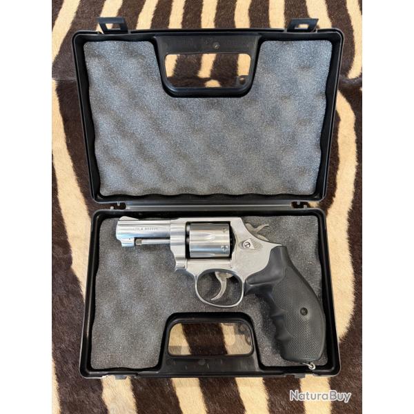 Smith et Wesson 64-6 cal. 38SP