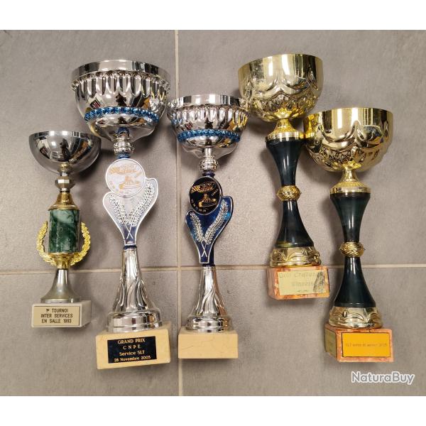 Lot de 5 coupes diverses