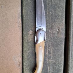 Couteau Courtier