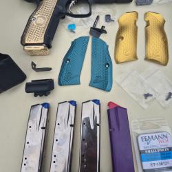 CZ Shadow 2 DA/SA 9x19 + pack complet (talon brass, plaquettes M-Arms, holster EFT, 4 chargeurs, ...