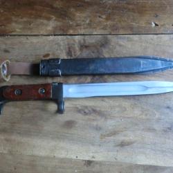 baionnette a d&eacute;finir  type  AK-47  / 3555