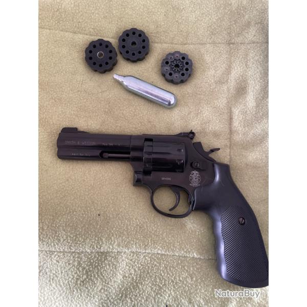 Pistolet Smith et Wesson airsoft mod 586 686