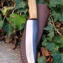 Couteau Skinner Bushcraft Chasse Lame Acier Carbone 1075 Manche Bois Olivier Etui Cuir Fabr Artisan
