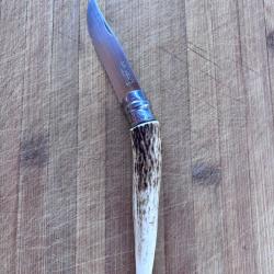 Opinel bois de cerf num&eacute;ro 8