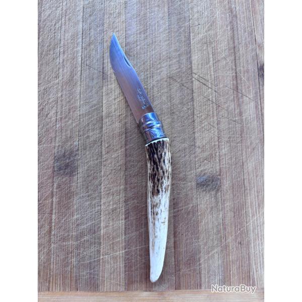 Opinel bois de cerf num�ro 8
