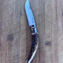 Opinel bois de cerf num&eacute;ro 9