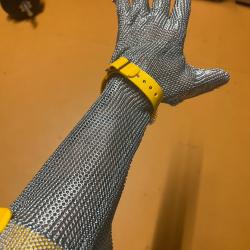 Gants / manchette de protection c&ocirc;te de maille