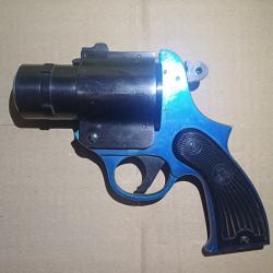 Pistolet lance fus&eacute;es M.A.B 62 40 mm