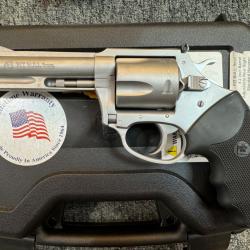 Charter Arms Pitbull 4,2 &acute;&acute; cal 9x19mm