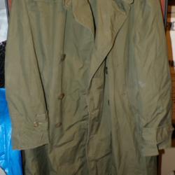 MANTEAU MILITAIRE A IDENTIFIER TYPE U.S.A OU FRANCE ???, A PORTER SUR UN UNIFORME AVEC PASSAGE POUR