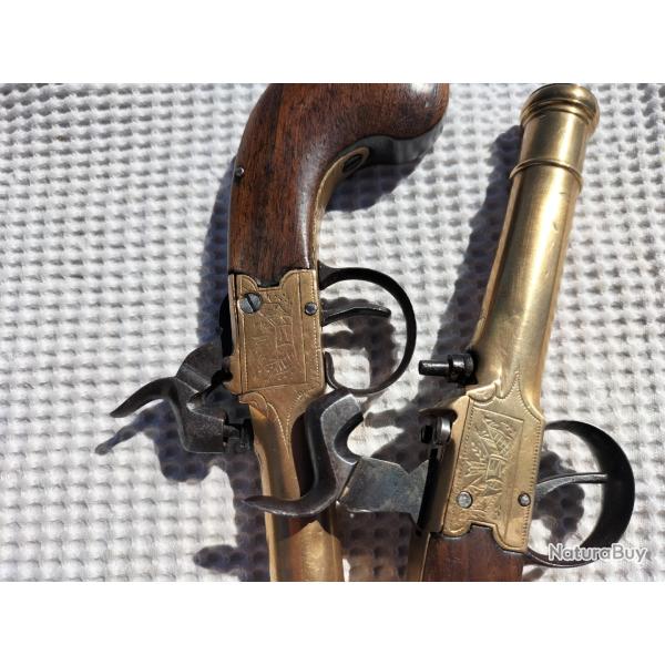 Paire de pistolets de marine