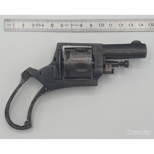 Petit pistolet en 32 S&W court (pour pi�ces).