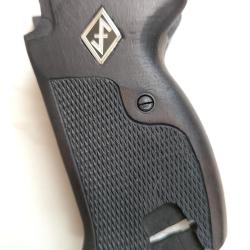Plaquettes de crosse "Bois" pistolet P38 du "WERWOLF"