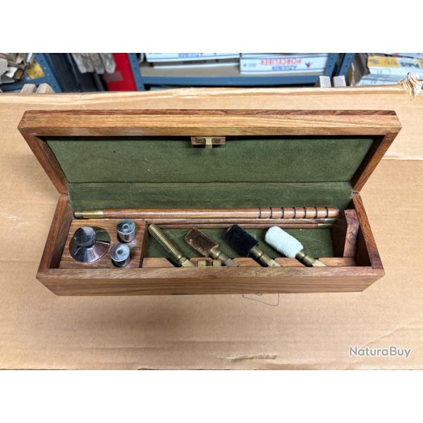 Kit nettoyage avec accessoires fusil calibre 20 bo�te ch�ne neuf