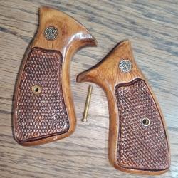 Plaquettes Smith et Wesson carcasse K round butt