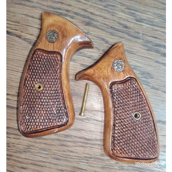 Plaquettes Smith et Wesson carcasse K round butt