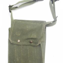 Porte Chargeurs en toile Type TAP (troupes a&eacute;roport&eacute;es) pour Pistolet  Mitrailleur Fran&ccedil;ais MAT 49