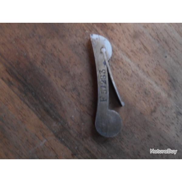 doigt �l�vateur pour revolver mod 1873 .
