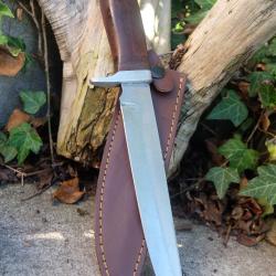Couteau de Chasse Bowie Lame Drop Point Acier Carbone 1055 Manche Bois Etui Fabr Artisanale