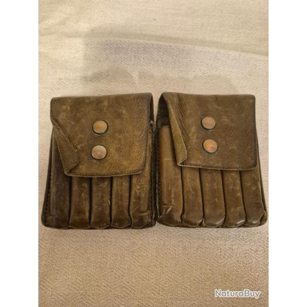Deux �tuis de 5 balles cuir