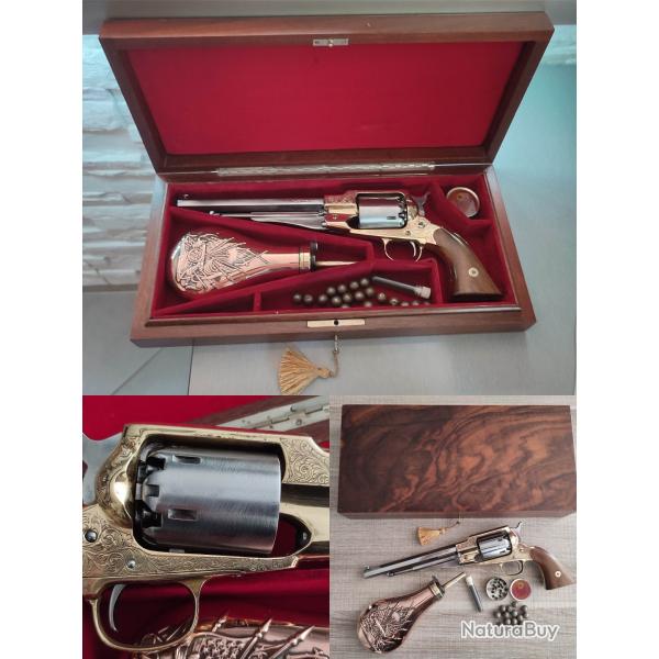 magnifique coffret bois r�volver Remington 1858 44PN de luxe de 1981 avec tous ses accessoires