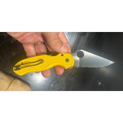 Spyderco Para 3 CPM Magnacut