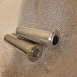 2 douilles amortisseur 9,3x74r. Tr&egrave;s bon &eacute;tat