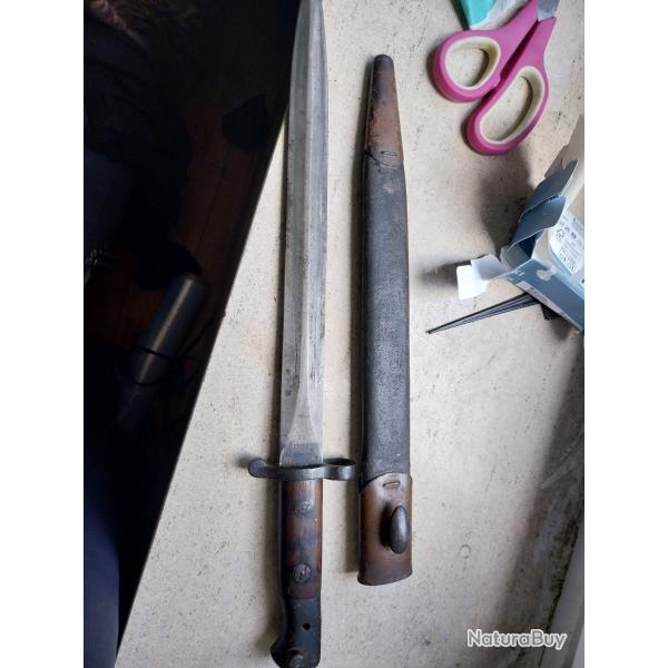 V�ritable baionnette pattern 1903 avec son fourreau. Objet tr�s rare sur le march�.
