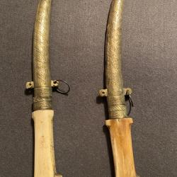 Lot de 2 Koummya marocaines anciennes - laiton cisel&eacute;