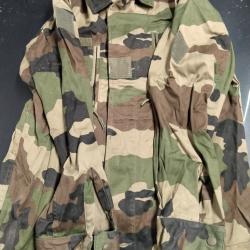 Veste de combat 104M neuve.